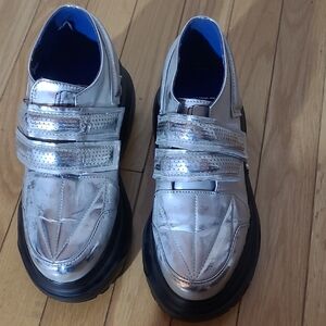 Silver Women's High Loafers With Rubber Soles, Size 6